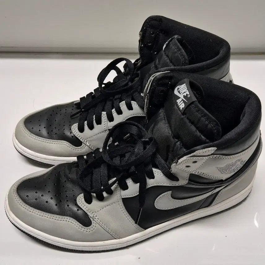[BUNJANG] Air Jordan 1 Retro High OG Shadow 2.0 / 295 사이즈 에어조던 1 레트로 하이 OG 쉐도우 2.0