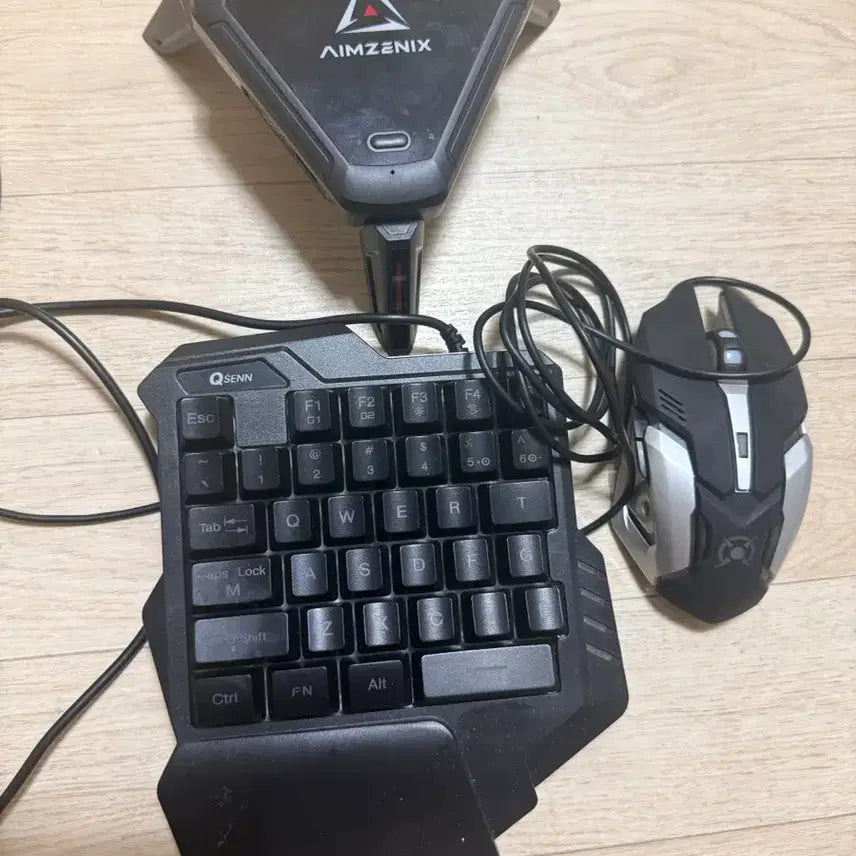 [BUNJANG] Aimzenix Monster Left-Handed Keyboard &amp; Gaming Mouse Set / 에임제닉스 몬스터 + 한손 키보드 + 게이밍 마우스 판매합니다.