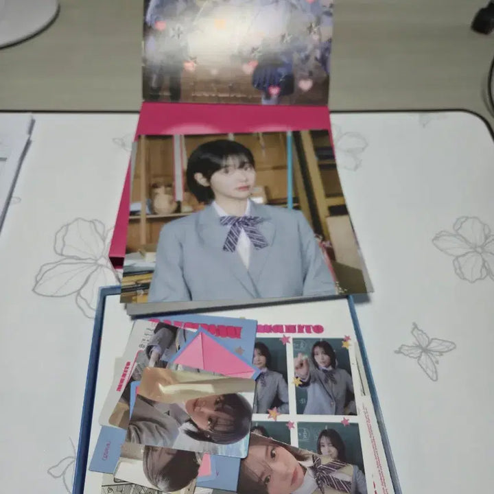 [BUNJANG] QWER Manito Mini Album / QWER 마니또 앨범