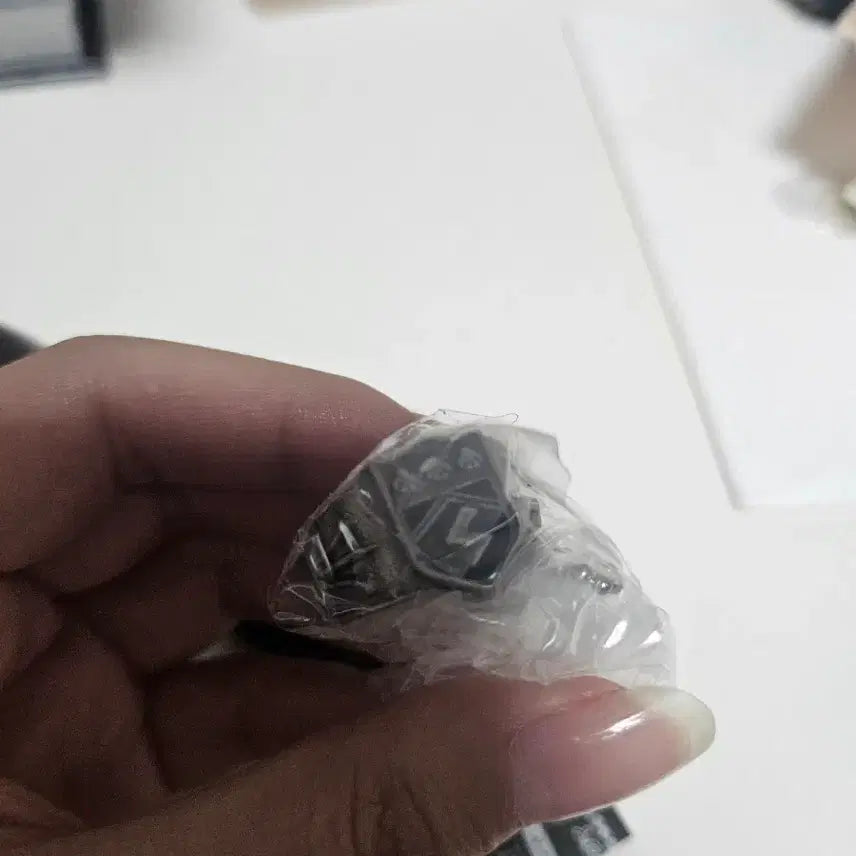 [BUNJANG] Katekyo Hitman Reborn! Vongola Ring Lightning - Gacha Toy / 가히리 가챠 봉고레링