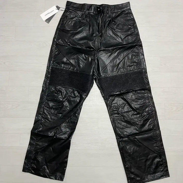 [BUNJANG] Lee Hyun Project Matte Black Leather Biker Pants L / 이현 프로젝트 매트 블랙 레더 바이커 팬츠 L
