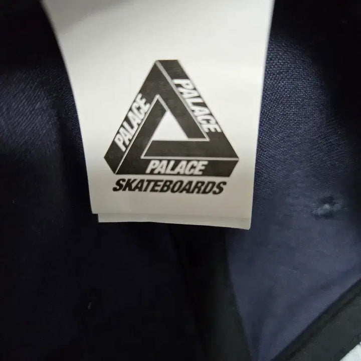 [BUNJANG] Palace 09 P Frame 5-Panel Ball Cap Navy / 팔라스 09 P 프레임 5패널 볼캡 네이비