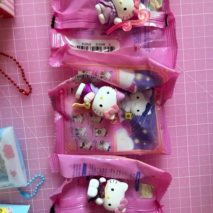 [BUNJANG] Hello Kitty Cinnamoroll Figure Bundle Set / 키티 시나모롤 피규어 일괄