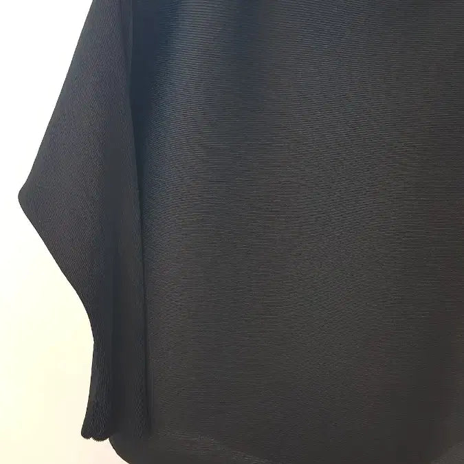 [BUNJANG] Pleats Me Batwing Fit Pleated Blouse / 플리츠미 가오리핏플리츠  프리사이즈