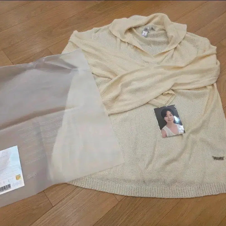 [BUNJANG] BTS Jimin FACE Album Knit (Sealed) - Includes Photocard / BTS 지민 페이스 머치 니트 포카 포함