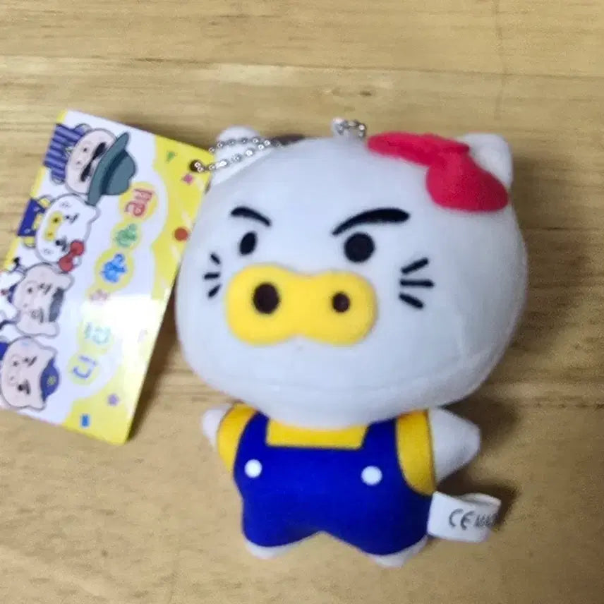 [SOLD OUT] 짱구 부리부리 키티 키링 인형