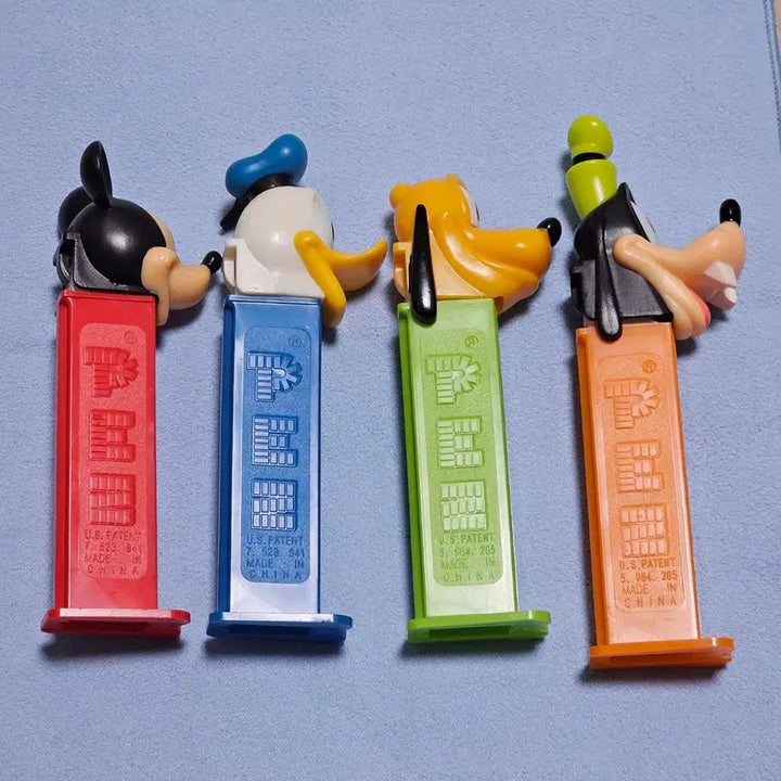 [BUNJANG] Disney Characters Pez Dispenser Set (Mickey Mouse, Goofy, Pluto, Donald Duck) / 디즈니 캐릭터 페즈 디스펜서 4종 피규어(미키마우스 구피 플루토 도날드덕