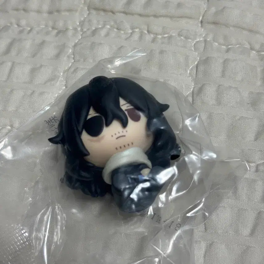[BUNJANG] My Hero Academia Aizawa Chokonokko Figure / 나히아 히로아카 초코노코/아이자와