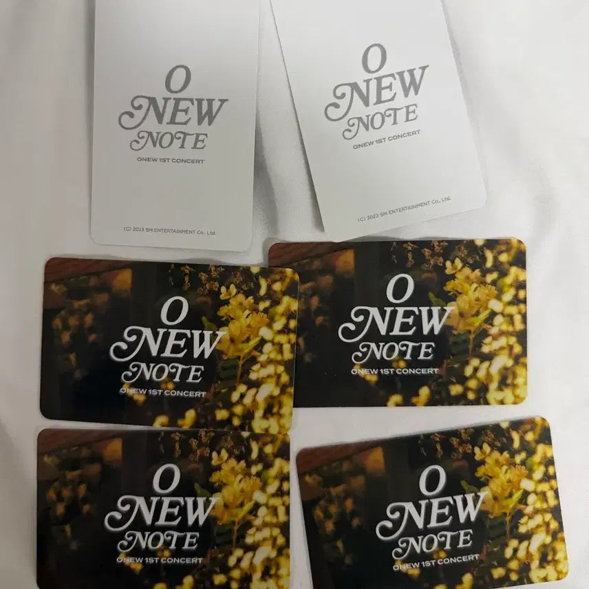 [BUNJANG] SHINee Onew Onyu Note Photocard + Fortune Card Bundle Set / 샤이니 온유 오뉴노트 포카+포츈카드 4종 일괄