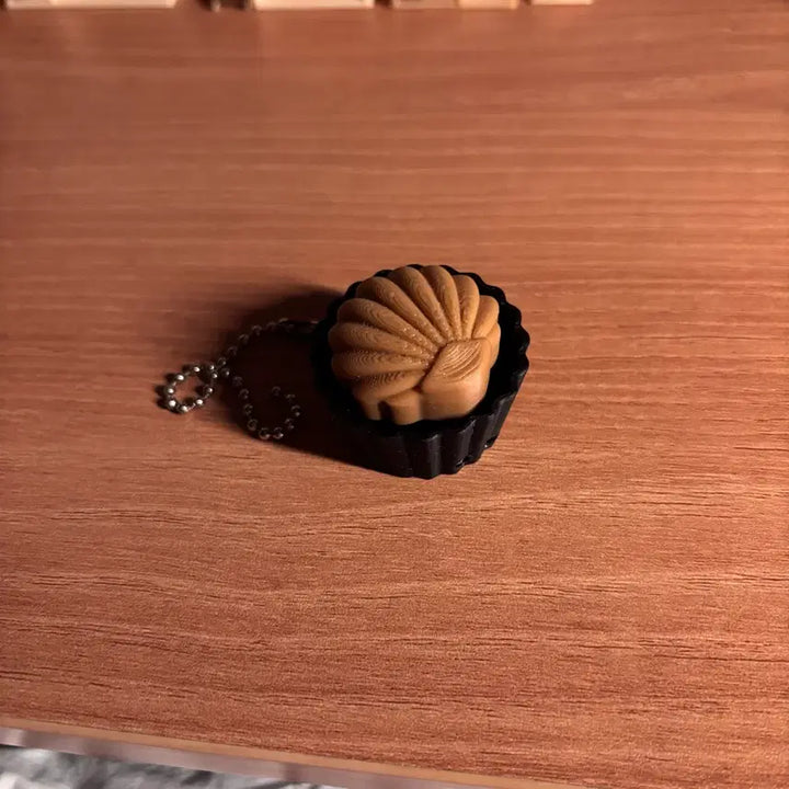 [BUNJANG] 3D Printed Madeleine Clicker Keychain / 3D 프린팅 마들렌 클릭커 키링