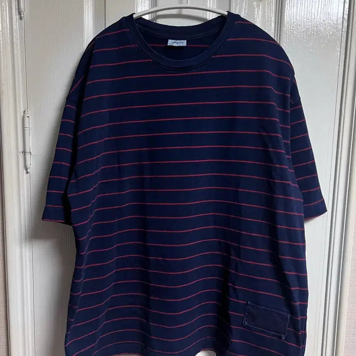 [SOLD OUT] 앵글런 스트라이프 반팔 티셔츠