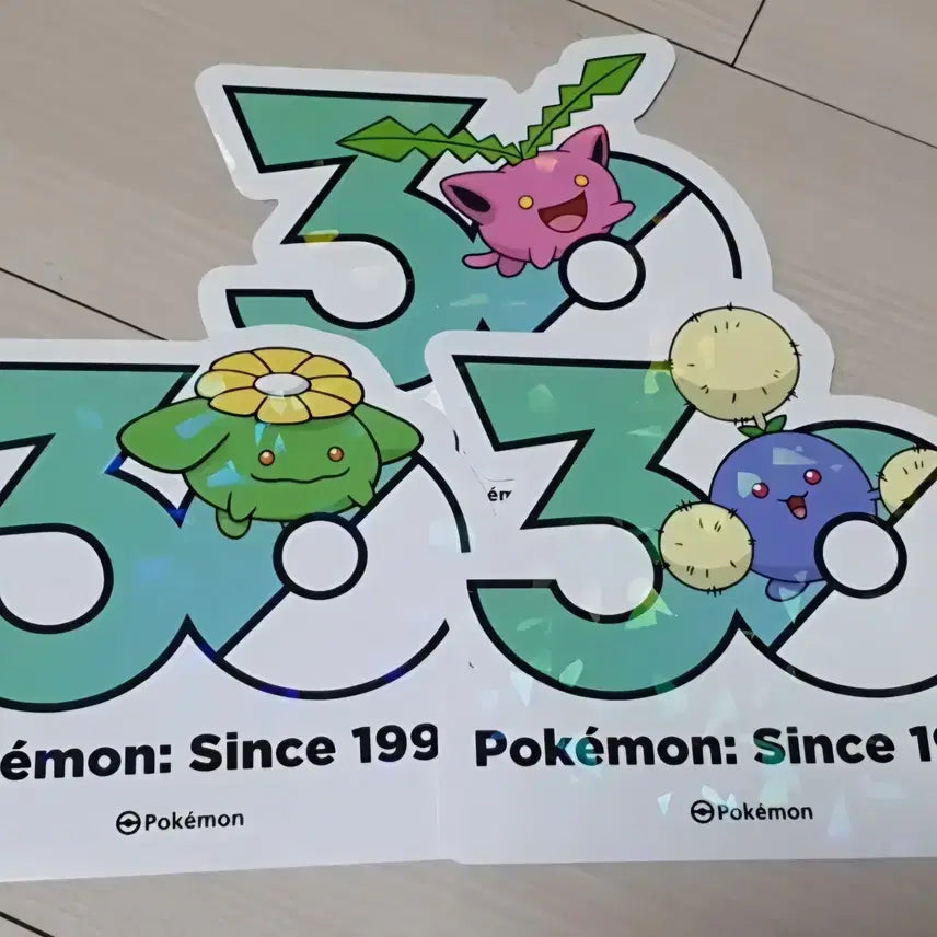 [BUNJANG] Pokemon 30th Anniversary Logo Sticker Set (SomSomKo, DuKo, TongTongKo) / 포켓몬 30주년 로고 스티커 솜솜코, 두코, 통통코 판매합니다.