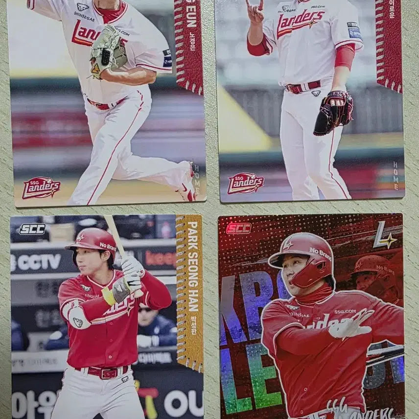 [BUNJANG] KBO SSG Landers Baseball Player Photocards (2026) / 26 KBO 포토카드 SSG 랜더스 노경은 이로운 박성한 최정