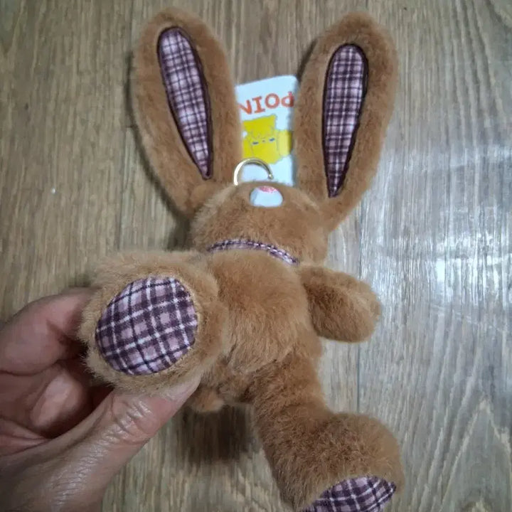 [SOLD OUT] 브라운 토끼 체크 키링 (무료배송)