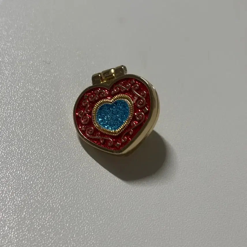 [BUNJANG] Sugar Sugar Rune Chocolat Pendant Pin Badge / 슈가슈가룬 쇼콜라 팬던트 핀뱃지