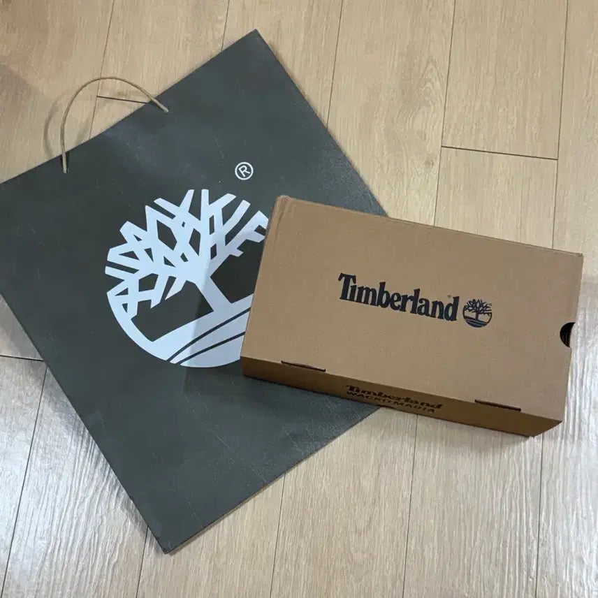 [BUNJANG] Timberland x Wacko Maria 3-Eye Authentic Boat Shoes Leopard Print / [250] 팀버랜드 x 와코마리아 3 아이 어센틱 보트슈즈 레오파드