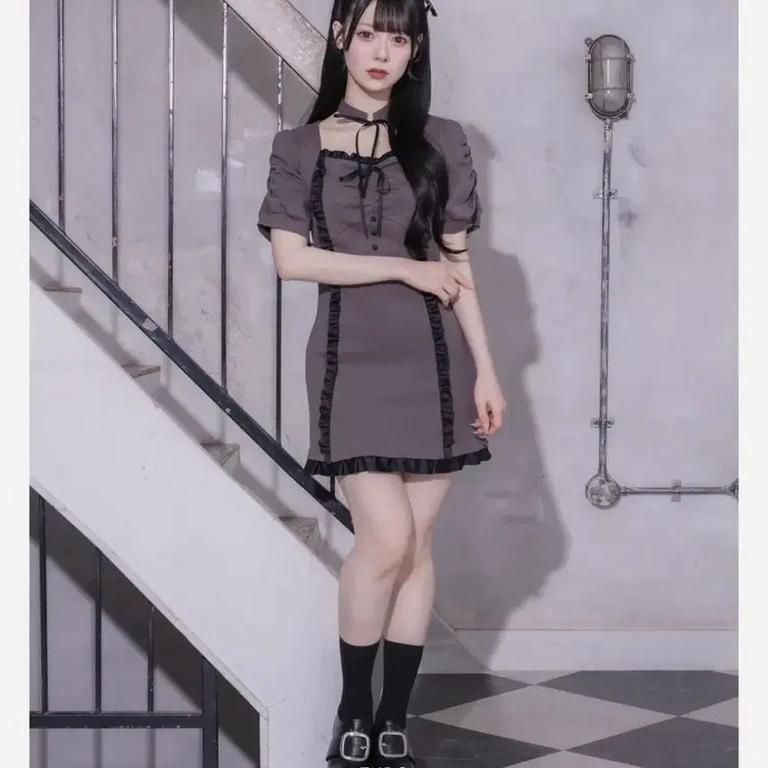 [BUNJANG] Pium Grey Frill Choker Dress / Pium 그레이 프릴 초커 원피스