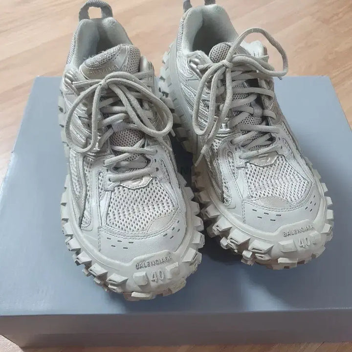 [BUNJANG] Balenciaga Defender Sneakers / (40)발렌시아가 디펜더 스니커즈 신발