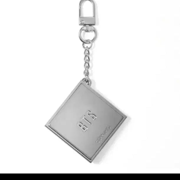 [BUNJANG] BTS Turntable Keychain (Sealed) / 방탄소년단 턴테이블 키링 미개봉팝니다