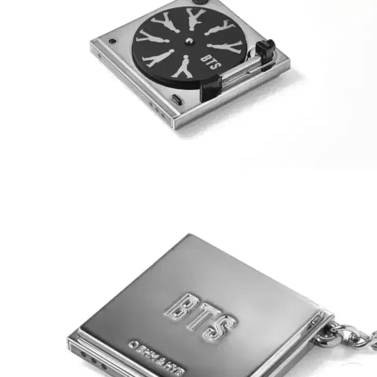 [BUNJANG] BTS Turntable Keychain (Sealed) / 방탄소년단 턴테이블 키링 미개봉팝니다