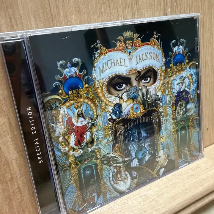[BUNJANG] Michael Jackson Dangerous 2001 Special Edition CD / 마이클잭슨 - Dangerous (2001) / CD