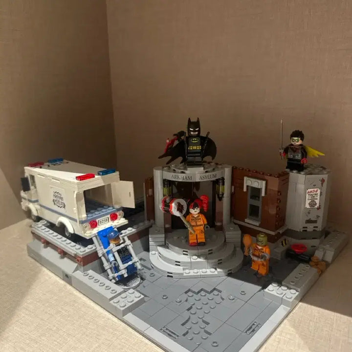 [BUNJANG] LEGO Batman Arkham Asylum / 레고 배트맨 아캄 어사일럼