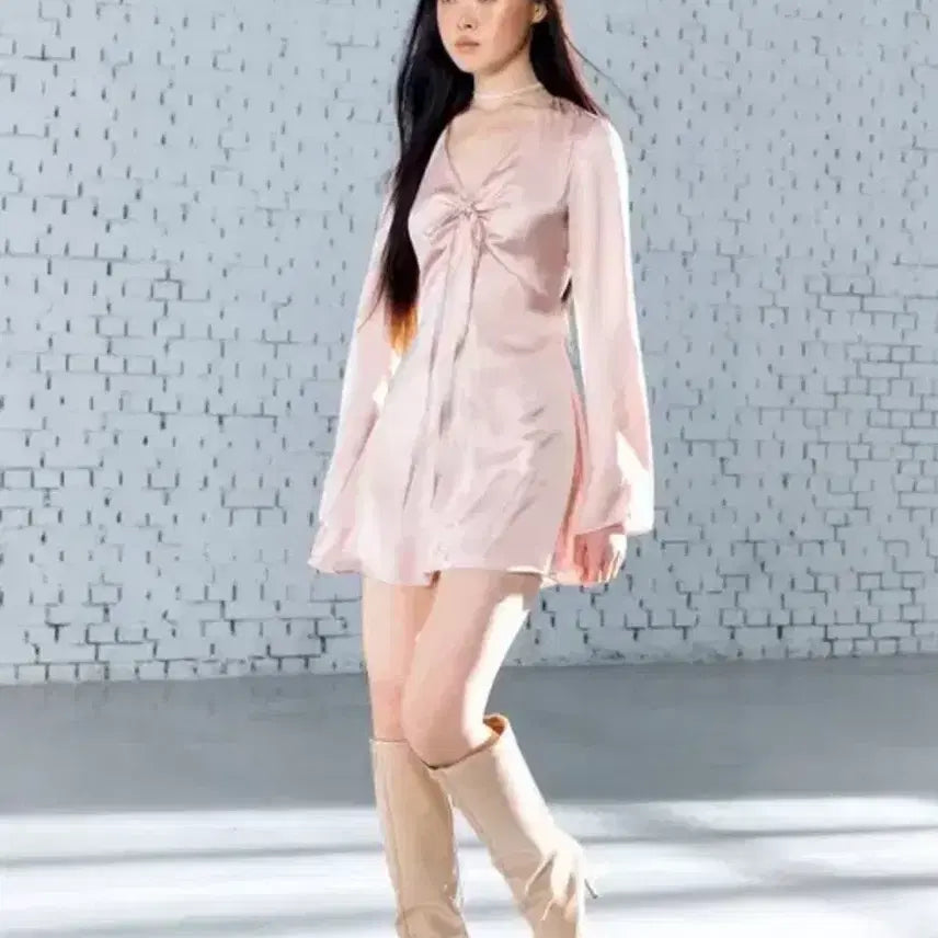 [BUNJANG] Glowny Pin Mini Dress Satin Pink / (가격내림/새상품)글로니 Glowny 핀 미니 드레스 새틴 핑크 원피스