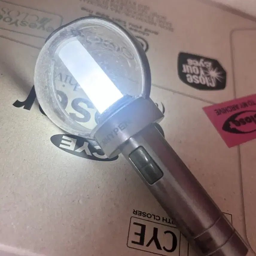 [BUNJANG] ENHYPEN Engene Bong 1 Keychain Lightstick / 엔진봉1 키링 엔하이픈 응원봉