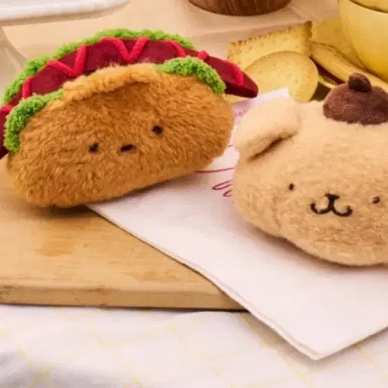 [BUNJANG] Sanrio House Hellokitchen Pochacco &amp; Pompompurin Plush Dolls / 새상품) 산리오하우스 헬로키친 한정 포차코, 폼폼푸린 인형