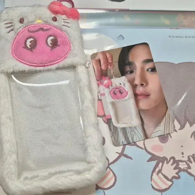 [BUNJANG] Kitty Bokshili Collaboration Photocard Holder &amp; Photocard / 키티 복실이 콜라보 포토카드홀더 &amp;포카