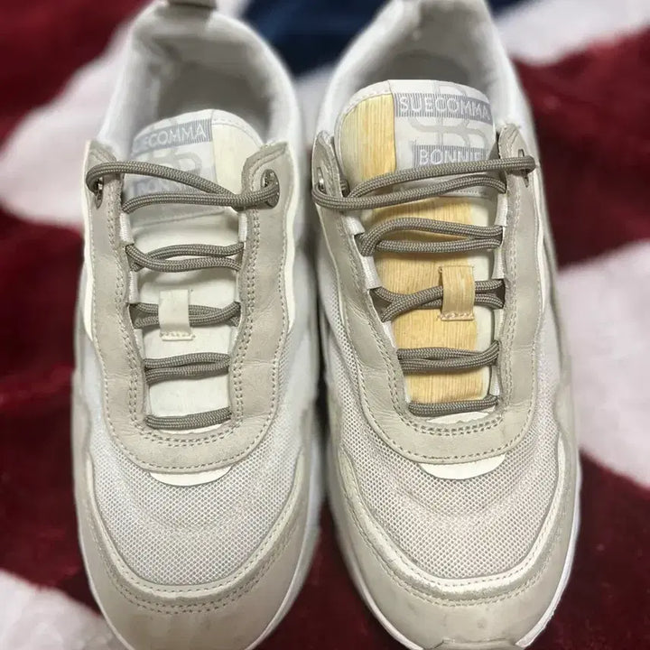 [BUNJANG] SUECOMMA BONNIE DGADA22508WHT-01 Sneakers Beige/White 240mm / 수콤마보니 스니커즈 240mm 정품