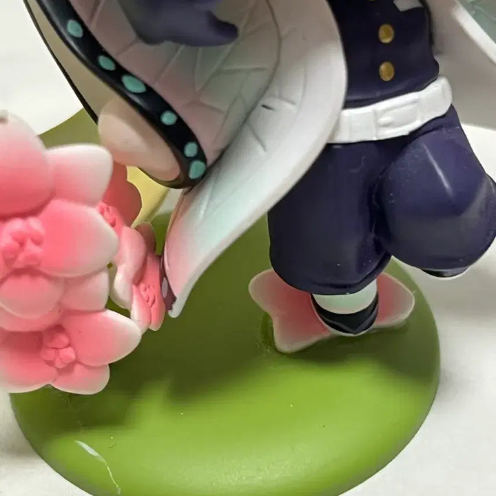 [BUNJANG] Pop Mart Demon Slayer Shinobu Kocho Figure / 팝마트 귀멸의칼날 시노부 피규어
