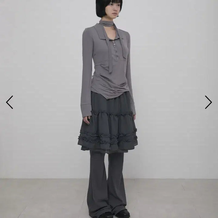 [BUNJANG] Flareup 3-Tier Frill Skirt Pants Charcoal / Flareup 플레어업 3단 프릴 스커트 팬츠 (차콜)