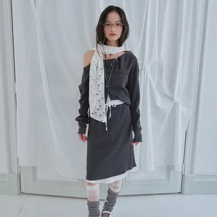 [BUNJANG] MUWM Double Layer Cardigan + Skirt Set (Charcoal) / MUWM 무음 더블 레이어 가디건+스커트 세트 (차콜)
