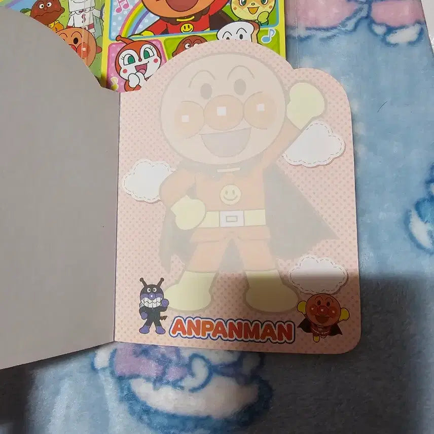 [BUNJANG] Anpanman Coloring Book, Anpanman Keyring, Chopsticks Bundle Set / 호빵맨 컬러링북, 짤랑이 키링 등 일괄:)