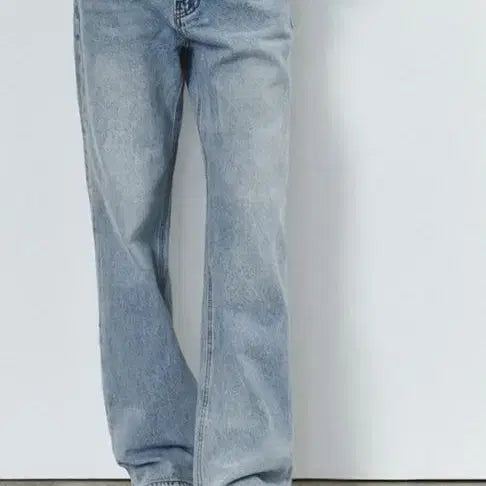 [BUNJANG] PEACEMAKER Straight Semi-Wide Jeans (Size 31) / 31사이즈) 피스워커 스트레이트 세미와이드진