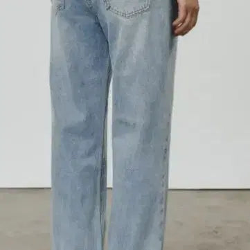 [BUNJANG] PEACEMAKER Straight Semi-Wide Jeans (Size 31) / 31사이즈) 피스워커 스트레이트 세미와이드진