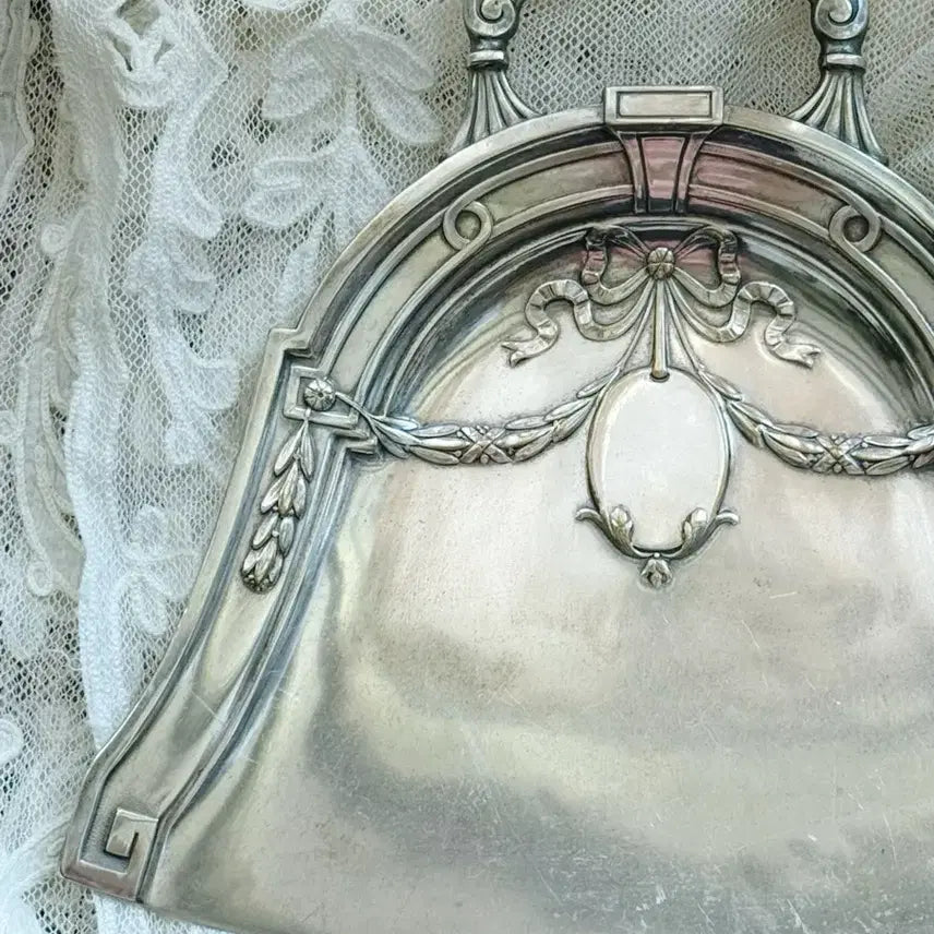 [BUNJANG] French Antique Silver Plate Crumb Sweeper Set with Ribbon and Broom / 프랑스 앤틱 실플 리봉이 스위퍼