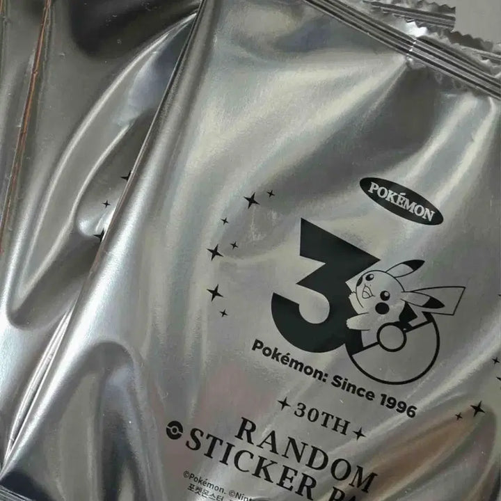 [SOLD OUT] [한정판]포켓몬 30주년 스티커 미개봉 30팩!!
