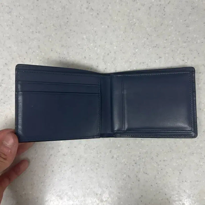 [BUNJANG] Louis Quatorze Soft Leather Bifold Wallet Black / 루이까또즈 소프트 레더 바이폴드 지갑 블랙
