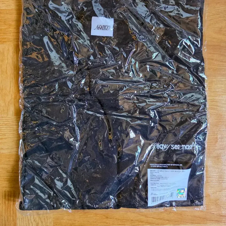 [BUNJANG] NMIXX Heavy Serenades Pop-Up Black T-Shirt L / 엔믹스 NMIXX 헤비 세레나데 팝업 티셔츠 블랙 L
