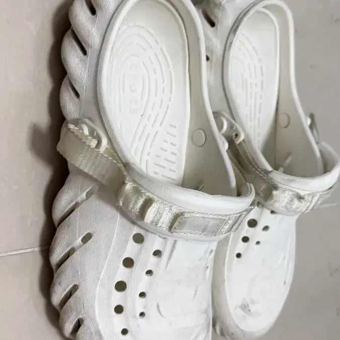 [BUNJANG] Crocs Echo Clog White US 9 / 크록스 에코 클로그 화이트 270mm