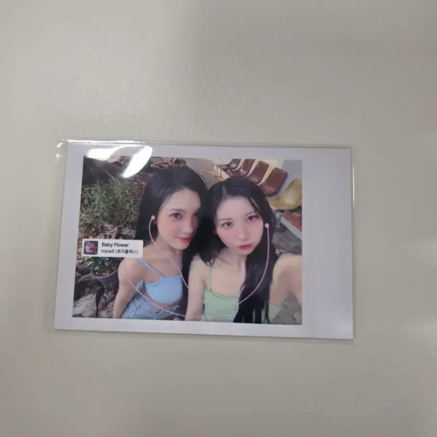 [BUNJANG] tripleS Seullin &amp; Kaede LOVE&amp;POP Official Photocard / 트리플에스 설린+카에데 공방 커플 포카 LOVE&amp;POP
