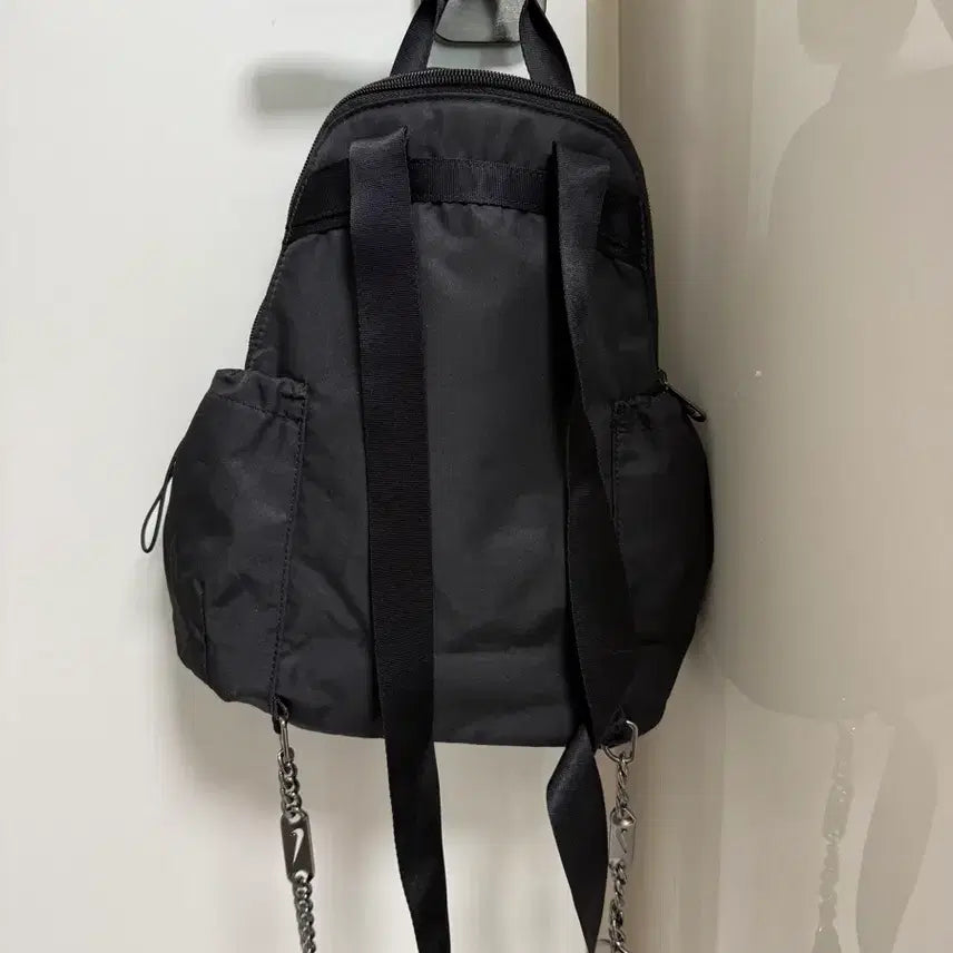 [BUNJANG] Nike Futura Luxe Mini Backpack CW9335-010 / 나이키 퓨추라 럭스 미니 백팩 CW9335-010