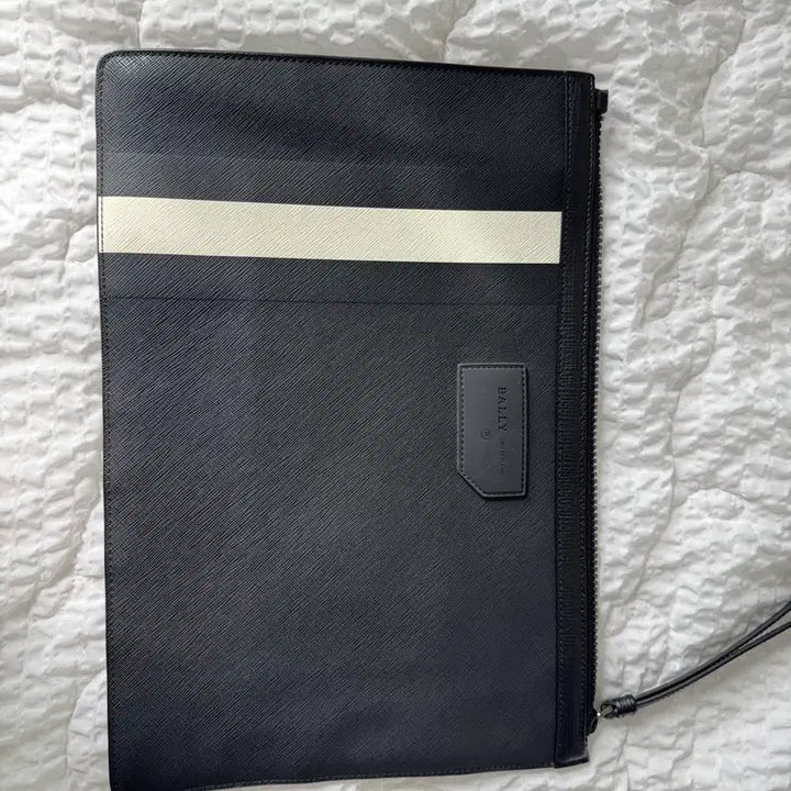 [BUNJANG] Bally Leather Clutch Bag - Black (Includes Dust Bag) / 발리 클러치 백 블랙 + 더스트 백 포함