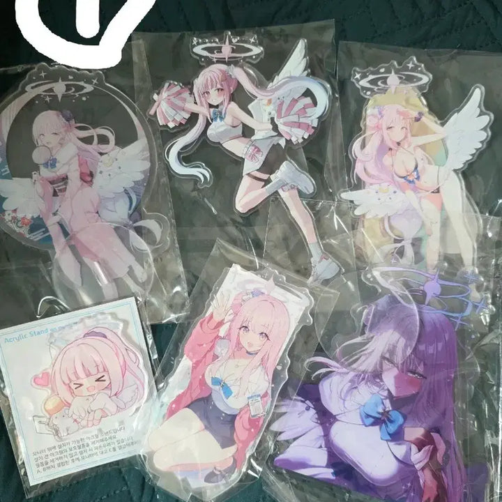 [BUNJANG] Blue Archive Mika Acrylic Goods Set / 블루아카 미카 아크릴 제품 세트 판매