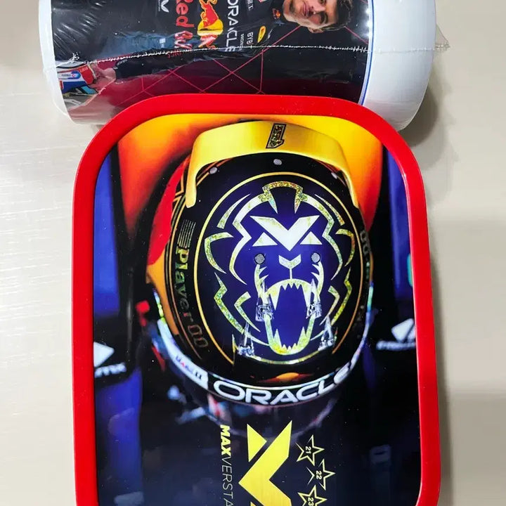 [BUNJANG] Red Bull Max Verstappen Helmet Design Water Cup and Lunch Box Set (New) / f1 레드불 베르스타펜 물컵, 헬멧 도시락 세트 (새상품)