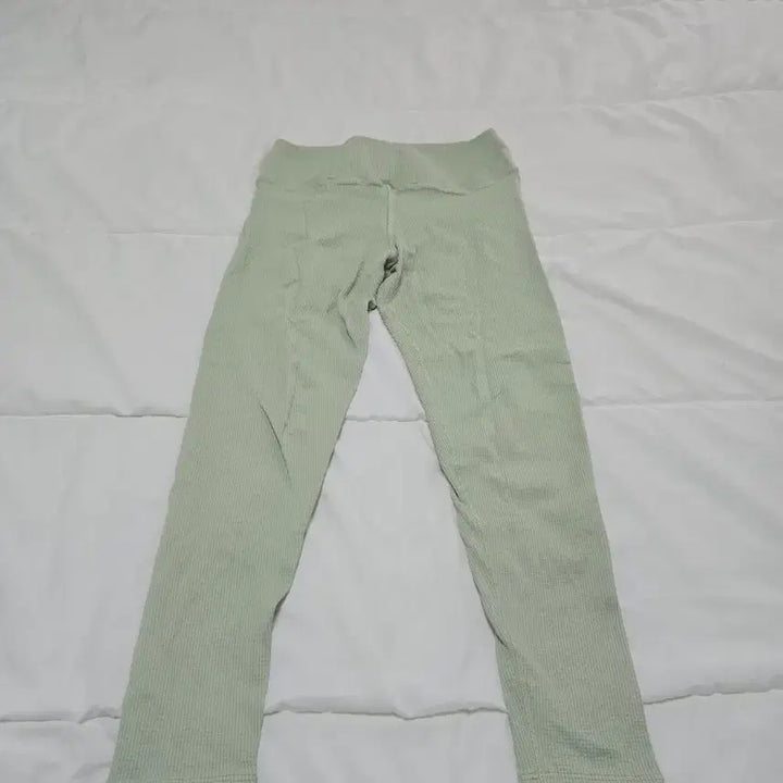 [SOLD OUT] 아보카도 요가복 레깅스
