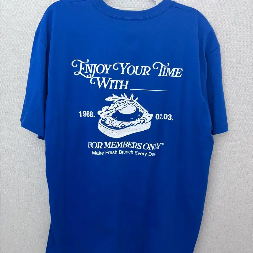 [BUNJANG] KYUHYUN Fan Kit Cafe203 T-Shirt (Unsealed) / 규현 팬키트 옷 카페203