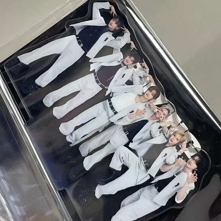 [BUNJANG] RIIZE Rizing Wave Japan Kobe Limited Acrylic Stand / 라이즈 투어 일본 고베 한정 굿즈 라이징라우드
